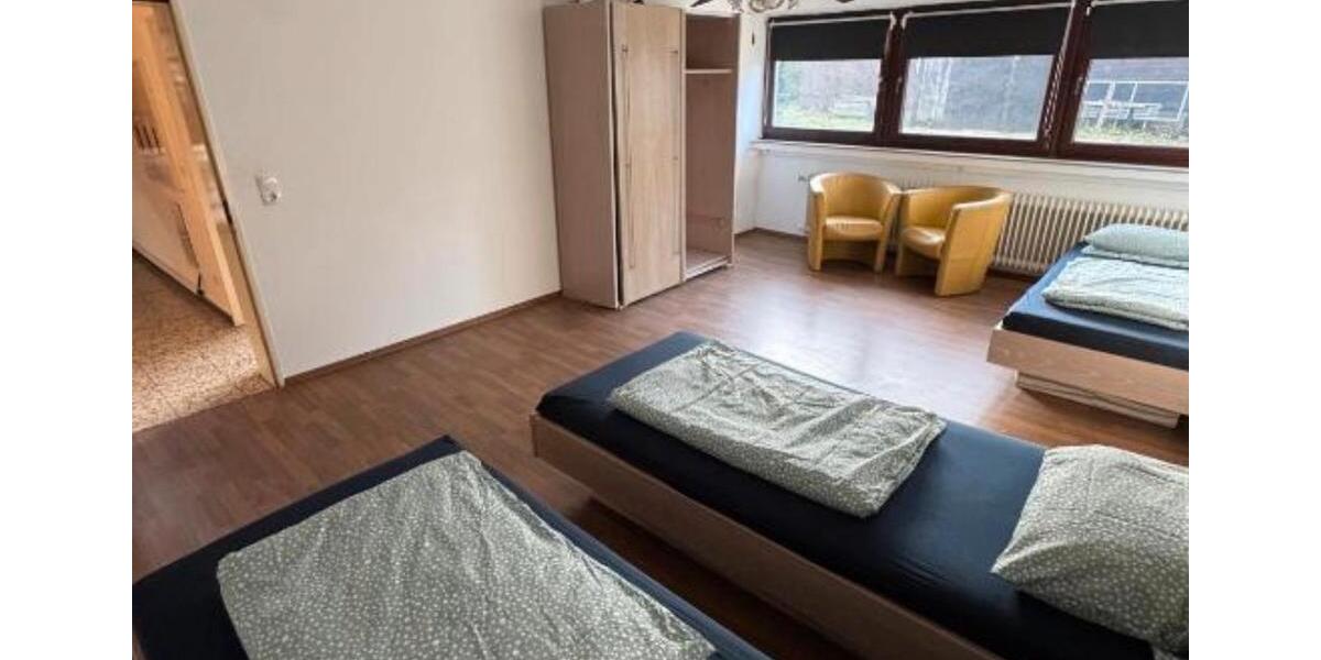 Wohnen auf Zeit Remscheid Lüttringhausen - 2 Zimmer, 60 m&sup2;, 12&euro; | Angebot:25660448