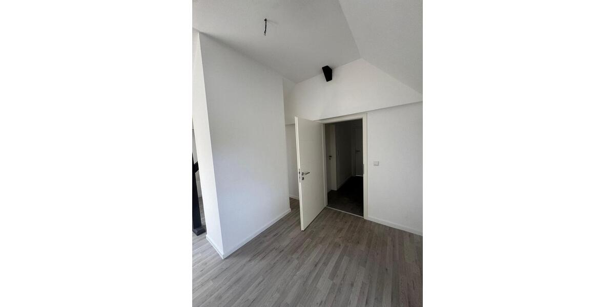 Etagenwohnung Bochum Bochum-Mitte - 1 Zimmer, 47 m&sup2;, 448&euro; | Angebot:26182870