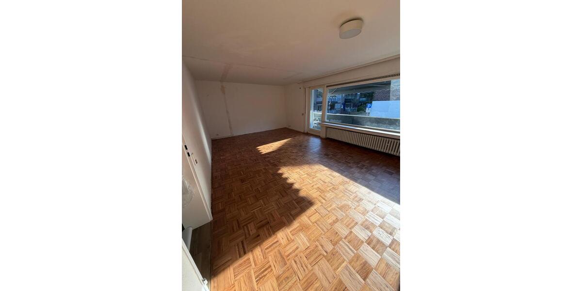 Etagenwohnung Düsseldorf Stadtbezirk 7 - 2.5 Zimmer, 89 m&sup2;, 1.350&euro; | Angebot:26678017