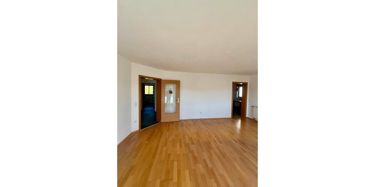 Etagenwohnung Bodenmais - 3 Zimmer, 85 m&sup2;, 980&euro; | Angebot:26272773