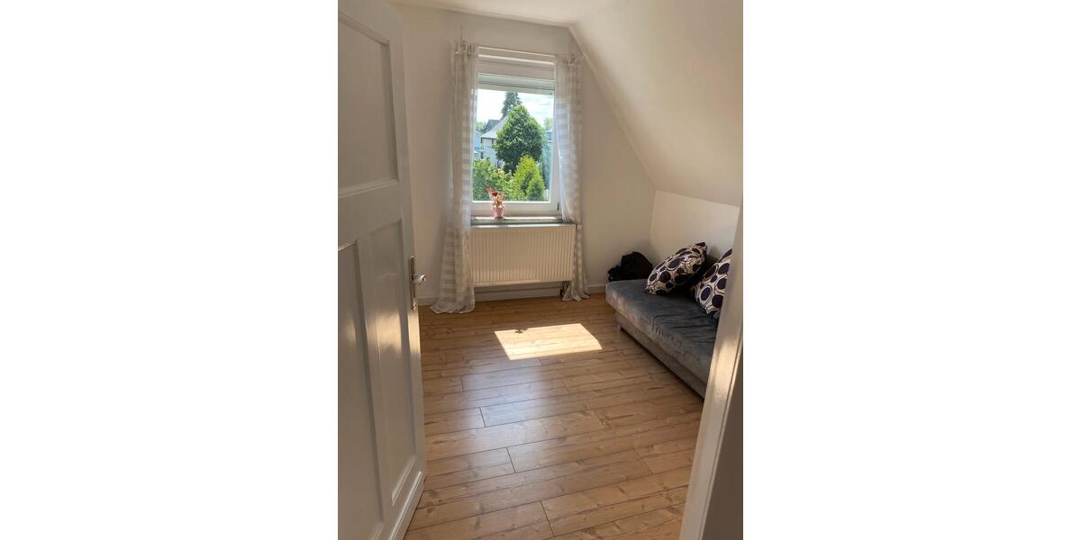 Dachgeschoßwohnung Herford Falkendiek - 3 Zimmer, 55 m&sup2;, 615&euro; | Angebot:26502739