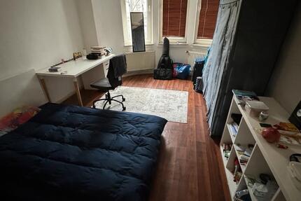 WG-Zimmer in 3er-WG frei ab 1. Januar 2026 1 zimmer