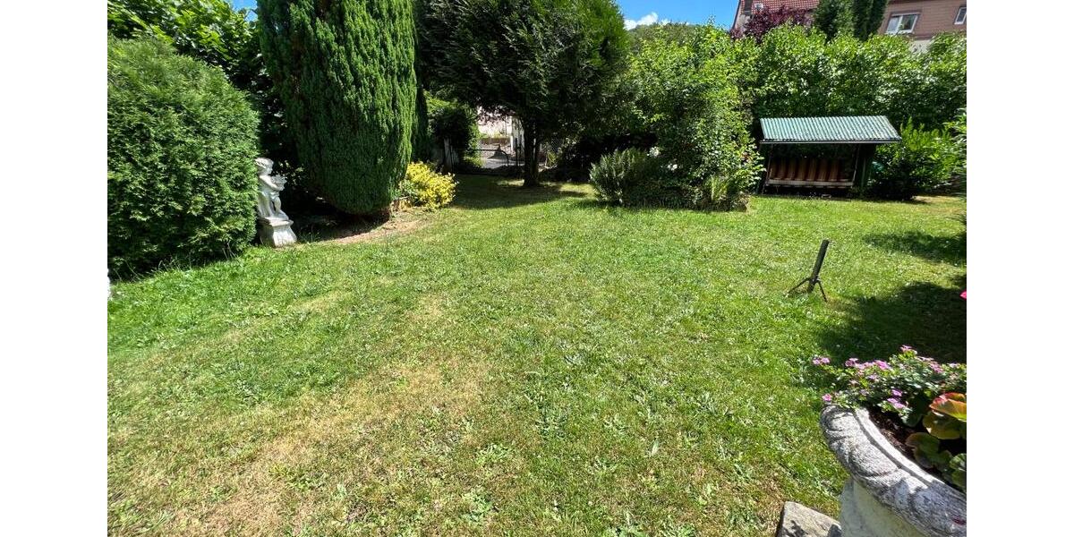 Erdgeschoßwohnung Fulda Aschenberg - 5 Zimmer, 160 m&sup2;, 1.275&euro; | Angebot:25378028