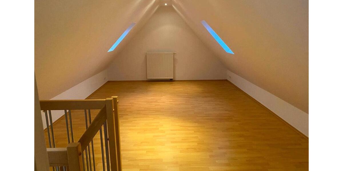 Etagenwohnung Essen (Oldenburg) - 4 Zimmer, 120 m&sup2;, 850&euro; | Angebot:26033167