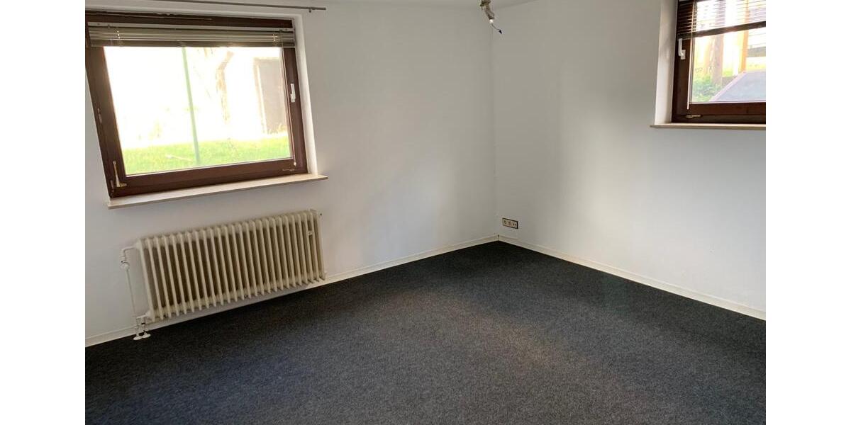 Etagenwohnung Warburg - 1 Zimmer, 39 m&sup2;, 350&euro; | Angebot:25146658