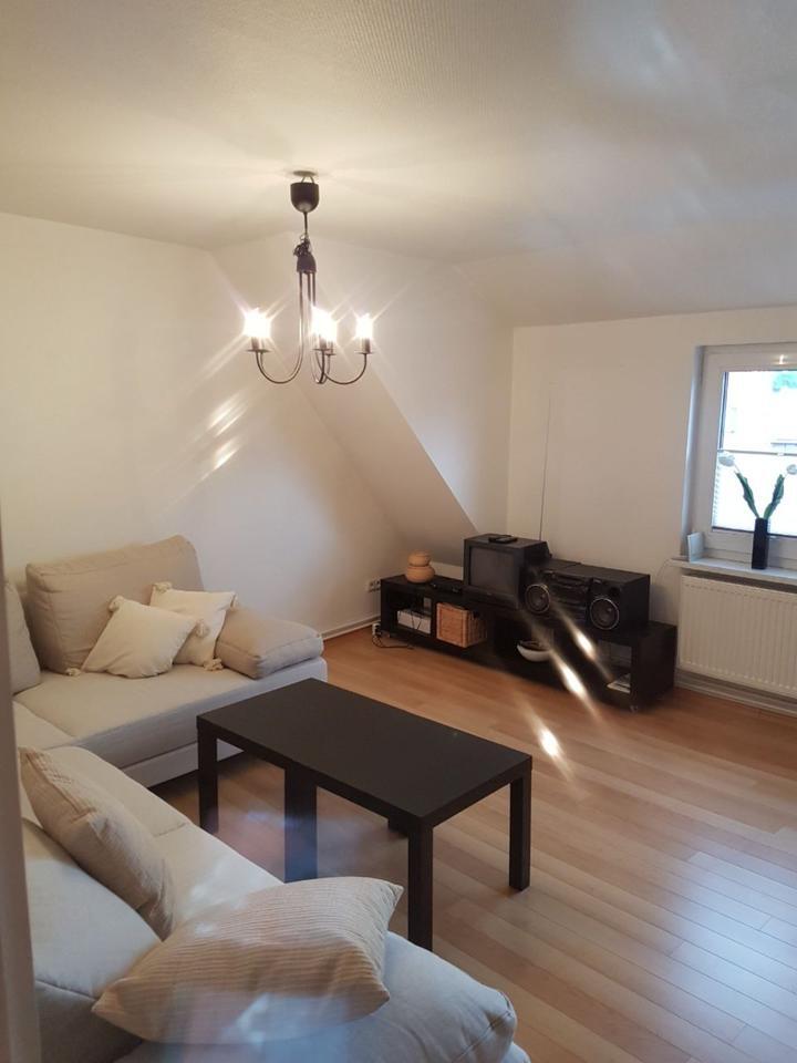 Zentrum, 2 Zimmer Whg Teilmöbliert