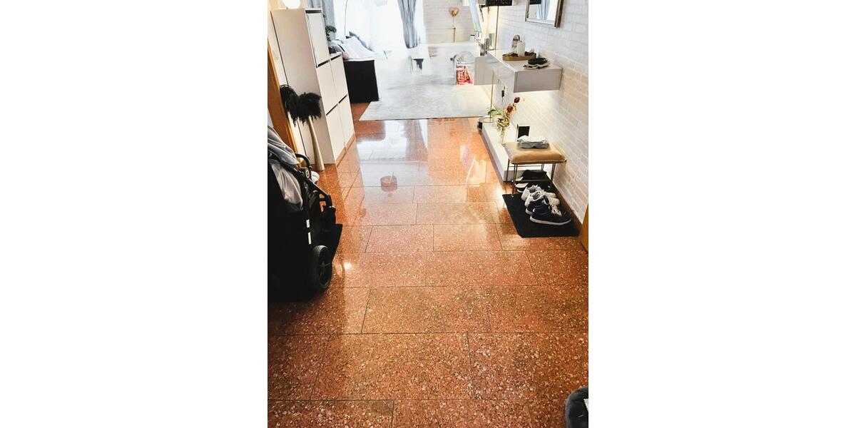 Erdgeschoßwohnung Crailsheim - 3 Zimmer, 70 m&sup2;, 690&euro; | Angebot:26705316