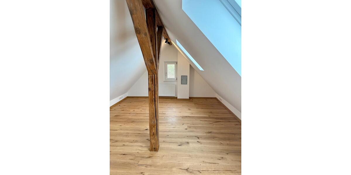 Maisonettenwohnung Leonberg - 3 Zimmer, 110 m&sup2;, 1.600&euro; | Angebot:26104306
