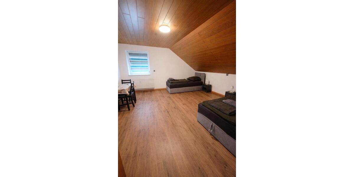 Dachgeschoßwohnung Neunburg vorm Wald - 4.5 Zimmer, 20&euro; | Angebot:21469601