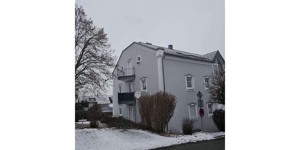 Etagenwohnung Hutthurm - 3 Zimmer, 89 m&sup2;, 700&euro; | Angebot:20815280