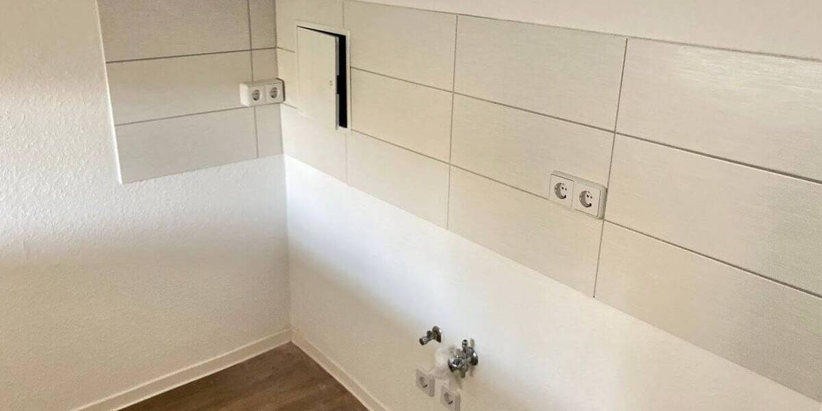 Etagenwohnung Magdeburg Neu Olvenstedt - 2 Zimmer, 43 m&sup2;, 303&euro; | Angebot:26391863