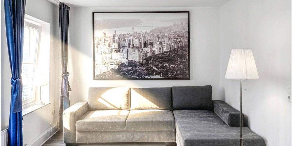 Etagenwohnung Düsseldorf Altstadt - 2 Zimmer, 39 m&sup2;, 995&euro; | Angebot:26093471
