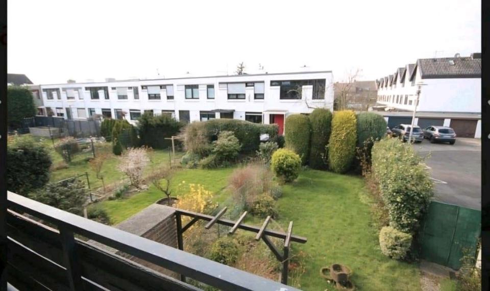 Reihenhaus Mönchengladbach Ost - 4 Zimmer, 111 m&sup2;, 1.400&euro; | Angebot:25236172