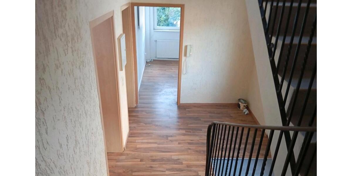 Etagenwohnung Völklingen - 4 Zimmer, 90 m&sup2;, 550&euro; | Angebot:26250193