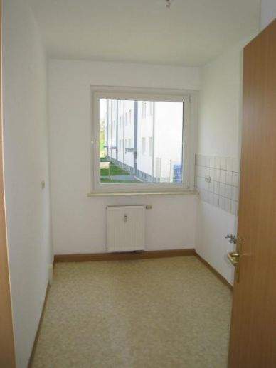 Etagenwohnung Weißenfels - 3 Zimmer, 59 m&sup2;, 420&euro; | Angebot:26540544