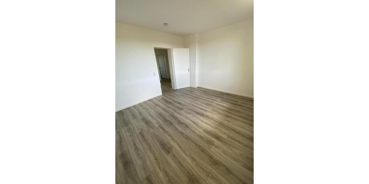 Gemütliche 2-Raumwohnung mit Balkon - In Renovierung 2 zimmer