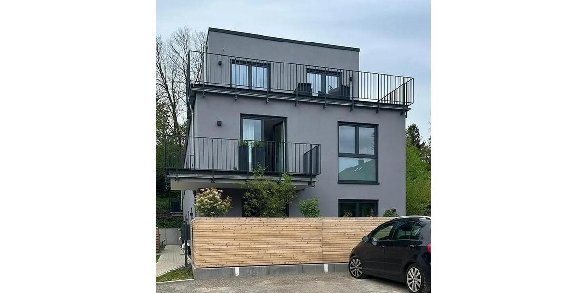 Zweibezug | 3-Zi. Penthousewohnung mit Dachterrasse & hochwertiger Einbauküche im Overather Zentrum 3 zimmer