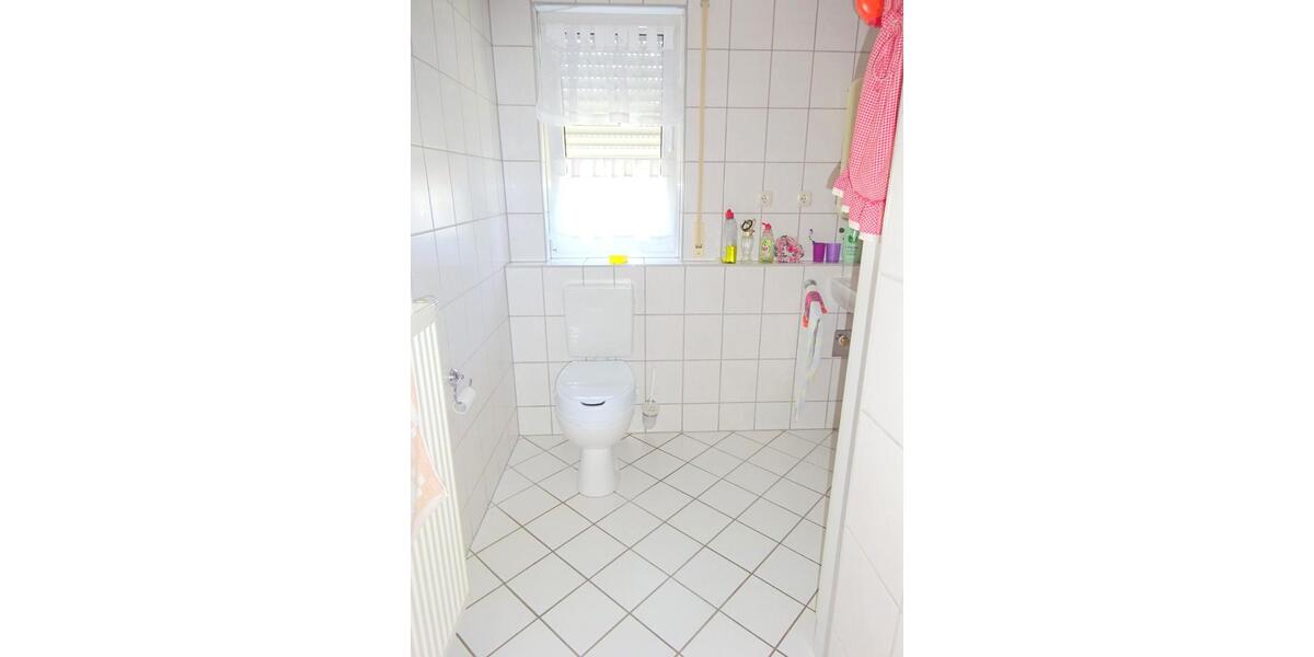 Hochparterre Eisfeld - 3 Zimmer, 71 m&sup2;, 545&euro; | Angebot:25854927