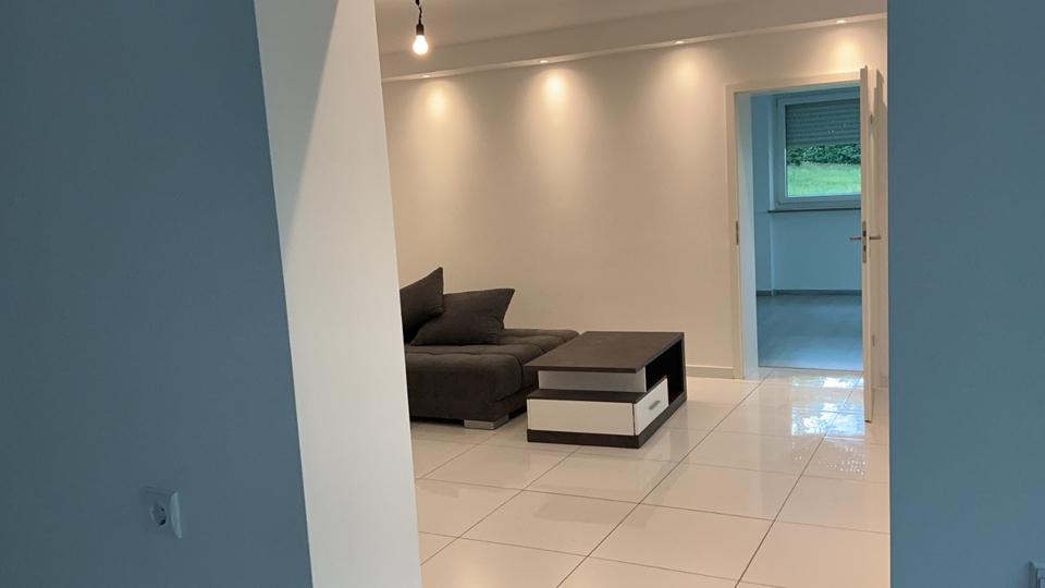 Erdgeschoßwohnung Regensburg Ganghofersiedlung - 3 Zimmer, 100 m&sup2;, 1.400&euro; | Angebot:26604802