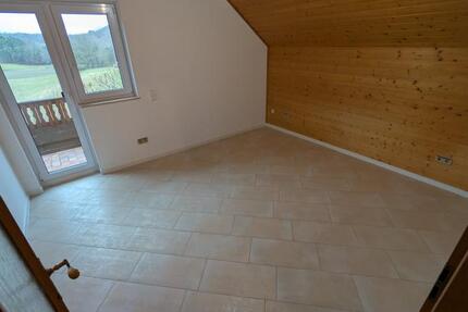 Wohnung Queidersbach - 3 Zimmer, 98 m&sup2;, 1.250&euro; | Angebot:25280682