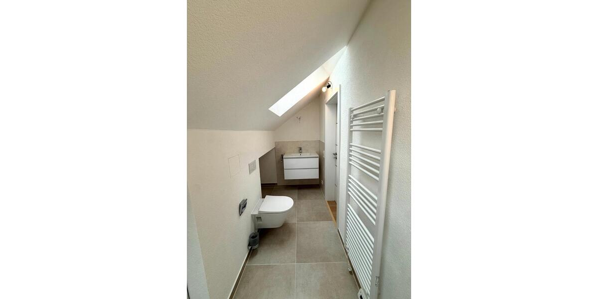 Dachgeschoßwohnung Reichenbach an der Fils - 2.5 Zimmer, 40 m&sup2;, 640&euro; | Angebot:26263038