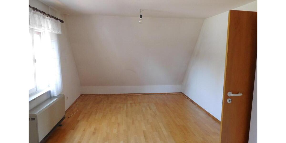 Maisonettenwohnung Kupferzell - 4 Zimmer, 91 m&sup2;, 890&euro; | Angebot:25883028