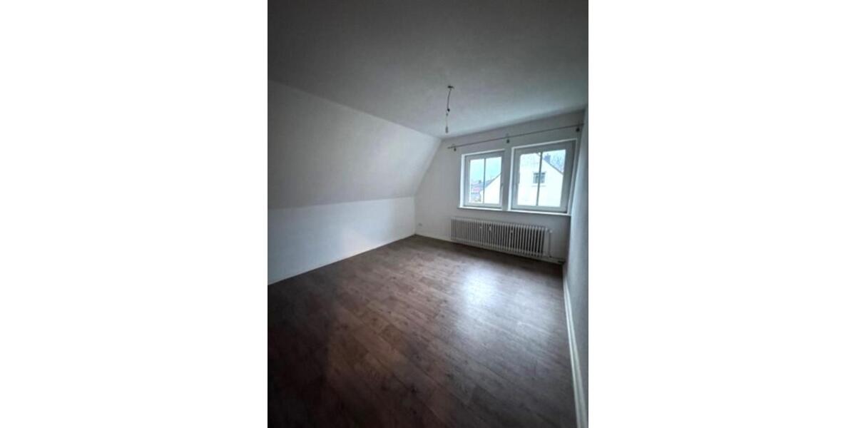 Dachgeschoßwohnung Oldenburg Ziegelhof - 3 Zimmer, 45 m&sup2;, 570&euro; | Angebot:24238058