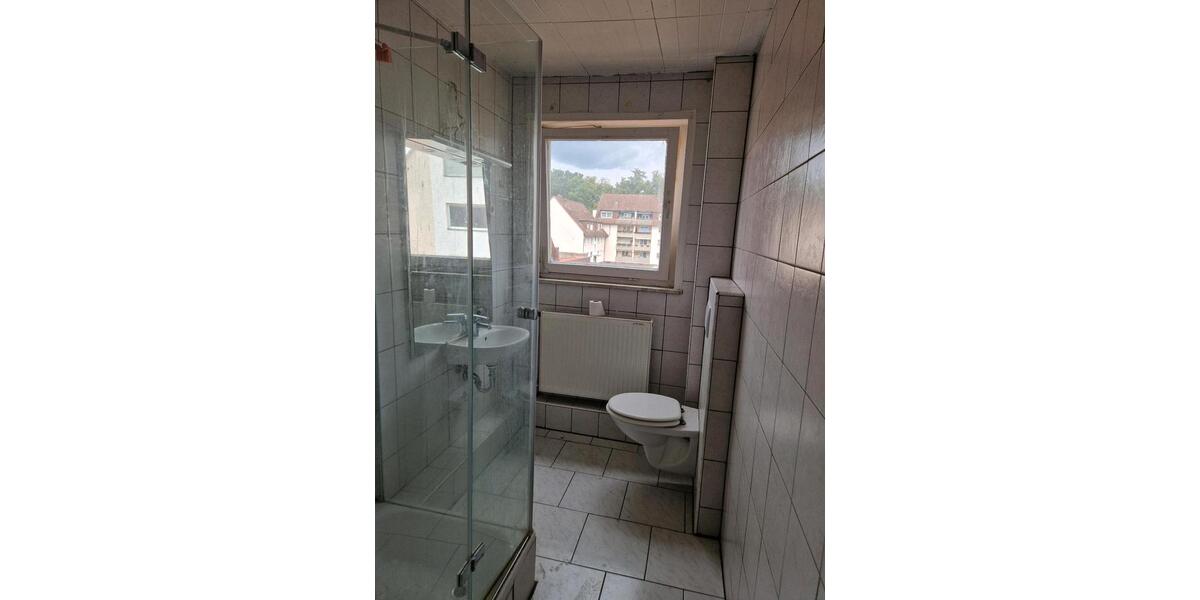 Dachgeschoßwohnung Helmstedt - 3 Zimmer, 70 m&sup2;, 430&euro; | Angebot:24383344