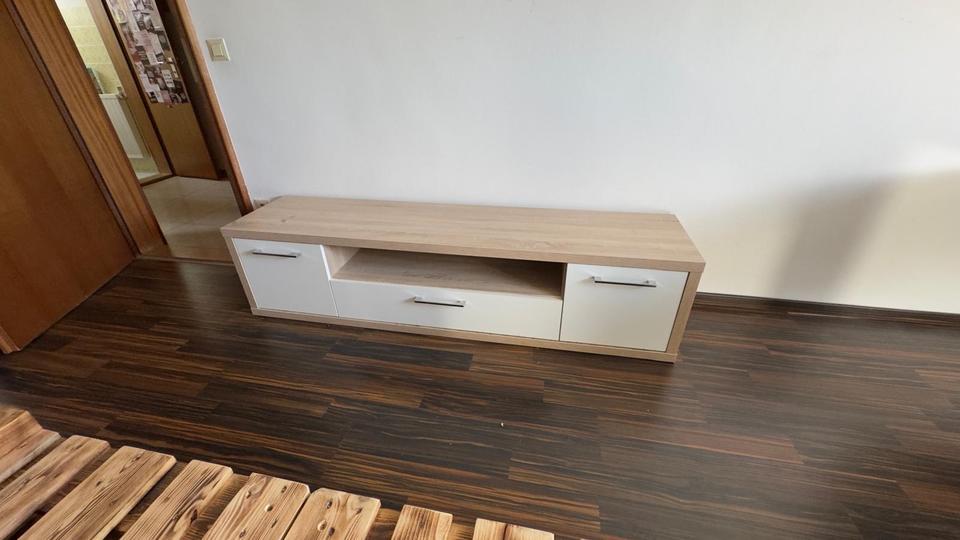 Etagenwohnung Bayreuth City - 4 Zimmer, 95 m&sup2;, 1.250&euro; | Angebot:26271365