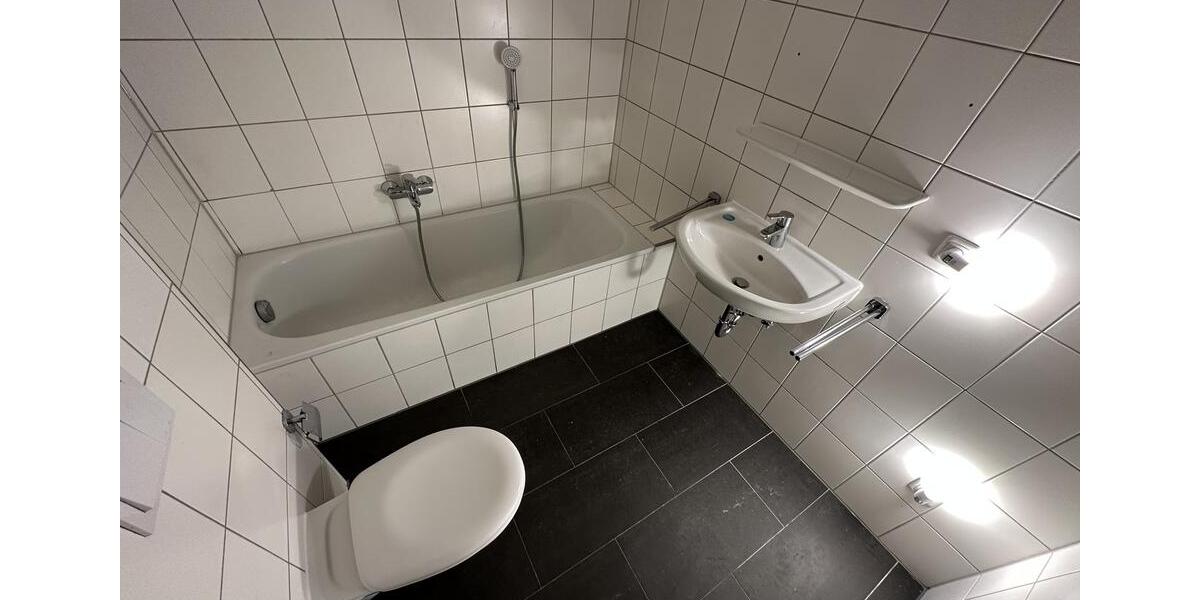 Etagenwohnung Lemgo - 3 Zimmer, 79 m&sup2;, 630&euro; | Angebot:26231138