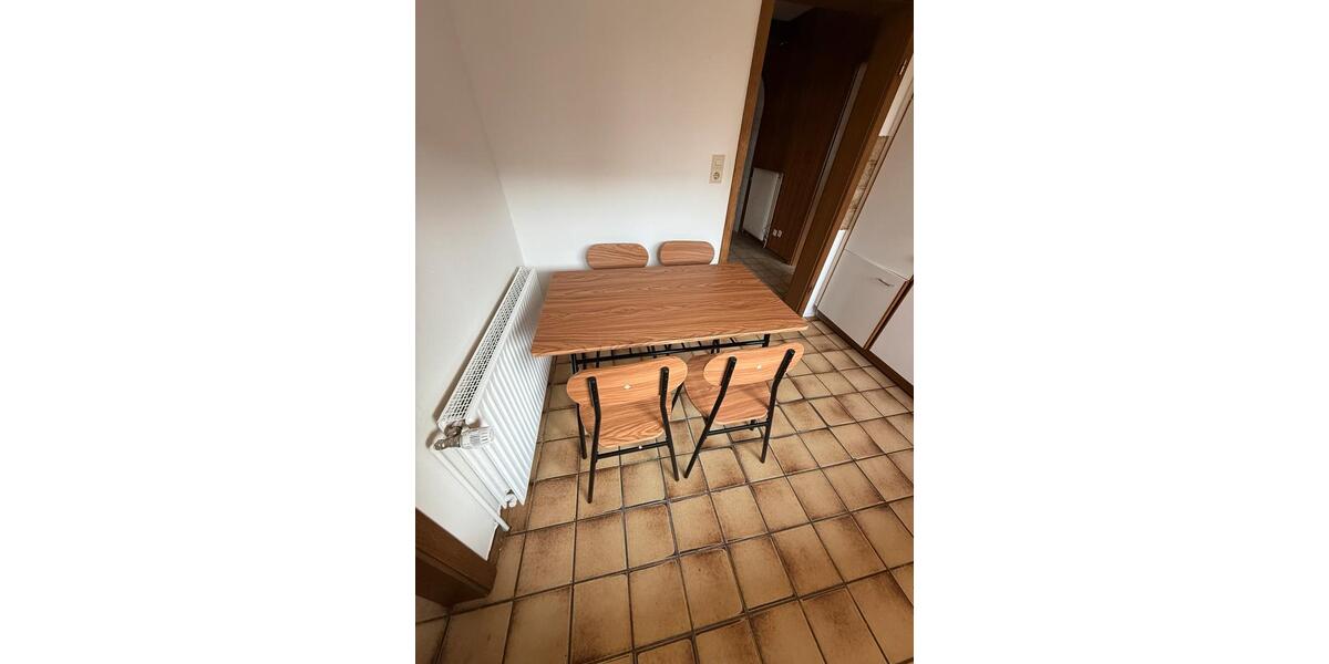 Wohnen auf Zeit Friesoythe - 9 Zimmer, 200 m&sup2;, 11&euro; | Angebot:23764891