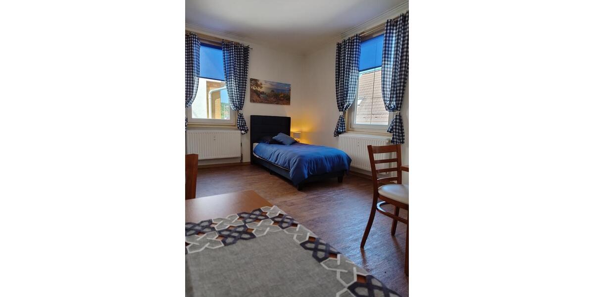 Etagenwohnung Kornwestheim - 5 Zimmer, 110 m&sup2;, 550&euro; | Angebot:25856636