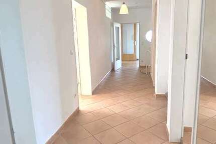 Wohnung Mörfelden-Walldorf Walldorf - 4 Zimmer, 147 m&sup2;, 1.800&euro; | Angebot:26651808