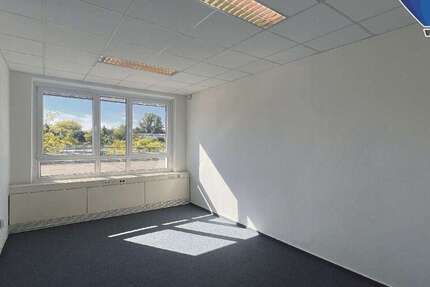 Büro in Magdeburg 209,84 € 18.78 m²
