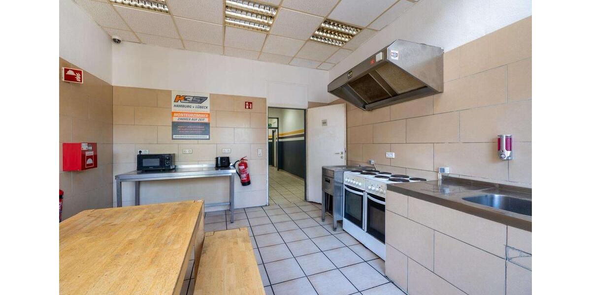 Wohnen auf Zeit Hamburg Stellingen - 10 Zimmer, 700&euro; | Angebot:26423752