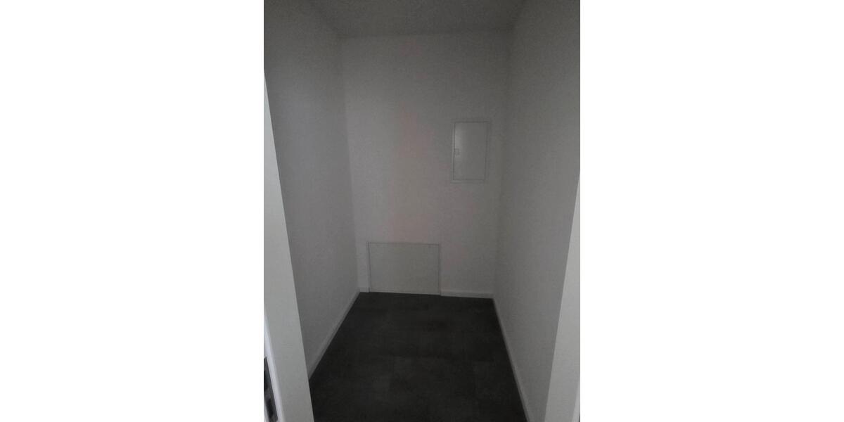 Etagenwohnung Eisenach - 4 Zimmer, 99 m&sup2;, 910&euro; | Angebot:26484597