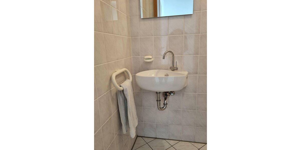 Etagenwohnung Bochum Höntrop - 3 Zimmer, 118 m&sup2;, 1.250&euro; | Angebot:26875118