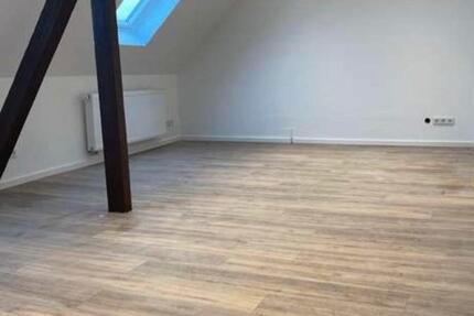 Wohnung Jüchen - 3 Zimmer, 79 m&sup2;, 1.035&euro; | Angebot:25047284