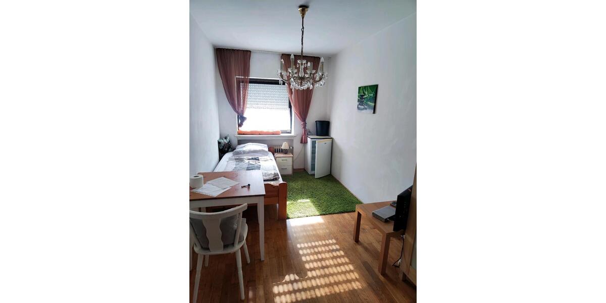Wohnen auf Zeit Pilsting - 2 Zimmer, 18 m&sup2;, 360&euro; | Angebot:26640785