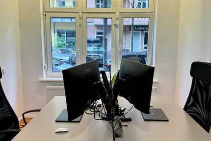 Moderner Arbeitsplatz im Herzen von Friedrichshain (Boxhagener Platz) - voll ausgestattet & sofor...
