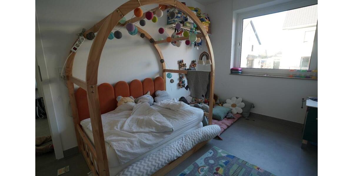 Wohnen auf Zeit Köln Porz - 5 Zimmer, 105 m&sup2;, 1.920&euro; | Angebot:25396721