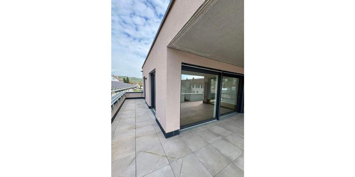 Etagenwohnung Lörrach - 3 Zimmer, 109 m&sup2;, 1.746&euro; | Angebot:26344501