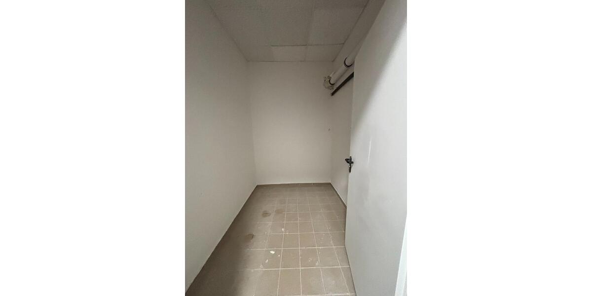 Etagenwohnung Raguhn-Jeßnitz Jeßnitz (Anhalt) - 2 Zimmer, 58 m&sup2;, 370&euro; | Angebot:24648676