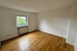Etagenwohnung Wiesbaden Biebrich - 2 Zimmer, 45 m&sup2;, 880&euro; | Angebot:26506878