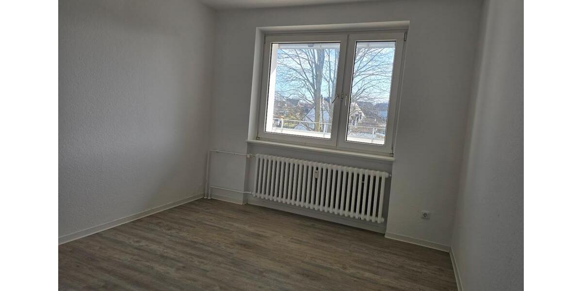 Etagenwohnung Heiligenhafen - 4 Zimmer, 88 m&sup2;, 760&euro; | Angebot:25980965