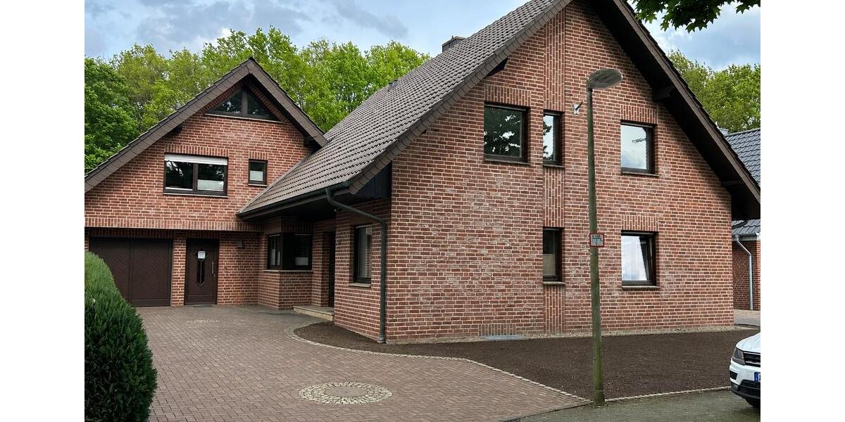 Einfamilienhaus Ahaus - 6 Zimmer, 182 m&sup2;, 1.875&euro; | Angebot:26527669