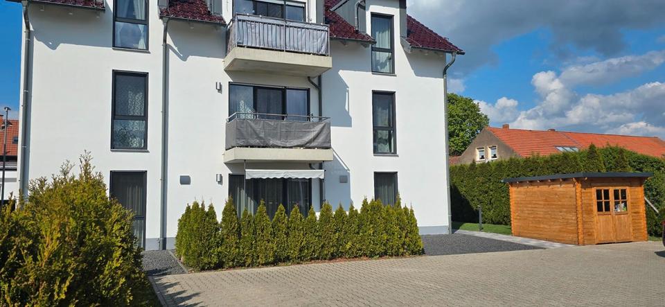 Erdgeschoßwohnung Dachwig - 4 Zimmer, 107 m&sup2;, 990&euro; | Angebot:26250036