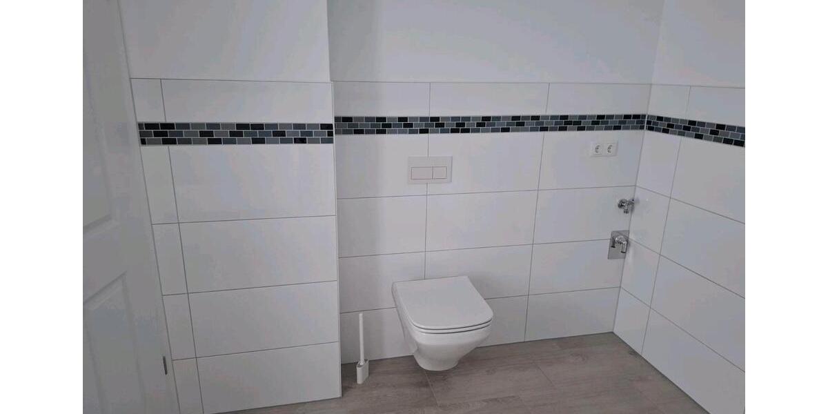 Erdgeschoßwohnung Borna - 3 Zimmer, 110 m&sup2;, 1.200&euro; | Angebot:24680886