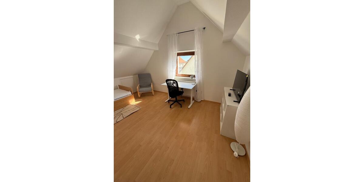 PREMIUM WG Zimmer Schwenningen nahe HFU BA HfPOL mit Putzfrau 1 zimmer