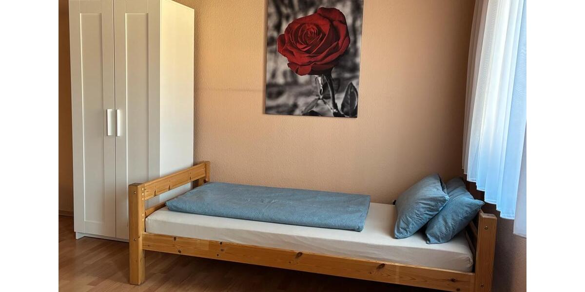Etagenwohnung Babenhausen - 6 Zimmer, 134 m&sup2;, 3.600&euro; | Angebot:24646361